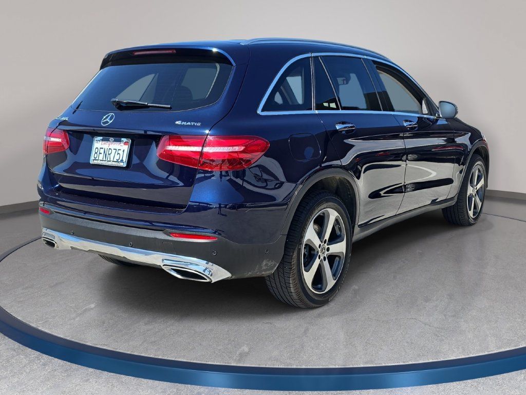 Used 2019 Mercedes-Benz GLC 300 4MATIC image 6