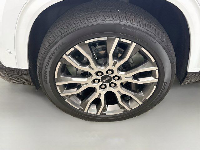 Used 2026 GMC Acadia Denali Ultimate FWD image 33