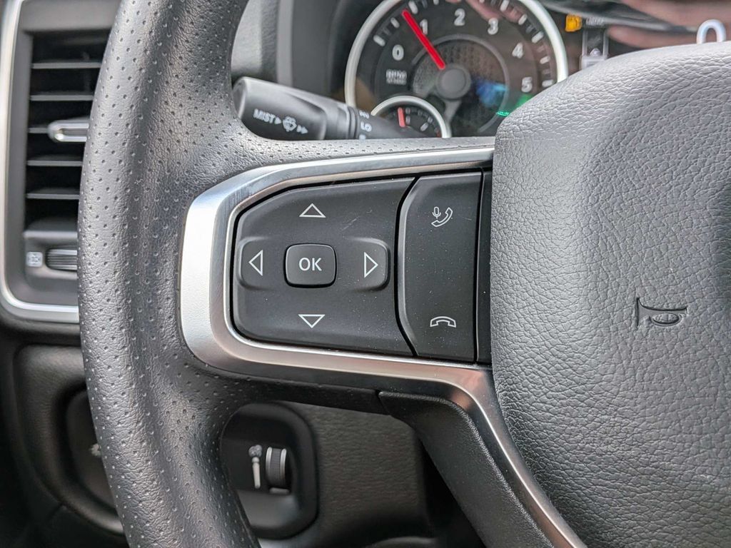New 2026 RAM 1500 Express AWD/4WD image 28