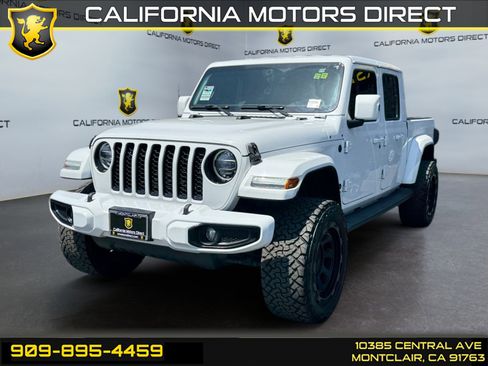 Used 2021 Jeep Gladiator Overland AWD/4WD image 1