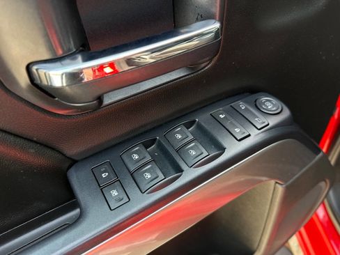 Used 2017 Chevrolet Silverado 1500 LT w/ Texas Edition image 13