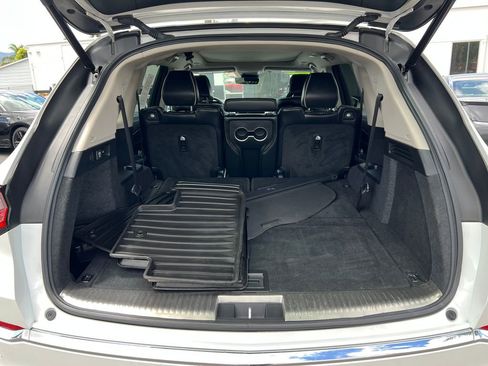 Certified 2025 Acura MDX SH-AWD w/ Advance Package image 32