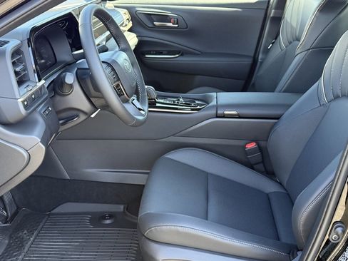 New 2026 Toyota Crown XLE image 18