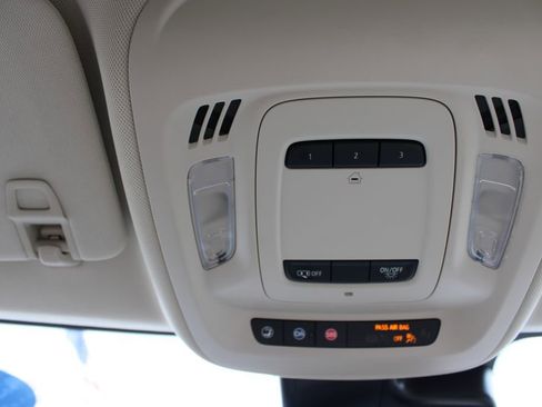 Used 2023 Buick Envision Essence w/ Technology Package I AWD/4WD image 54