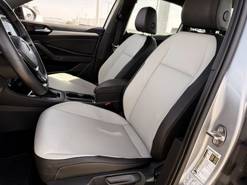 Used 2020 Volkswagen Jetta R-Line image 24