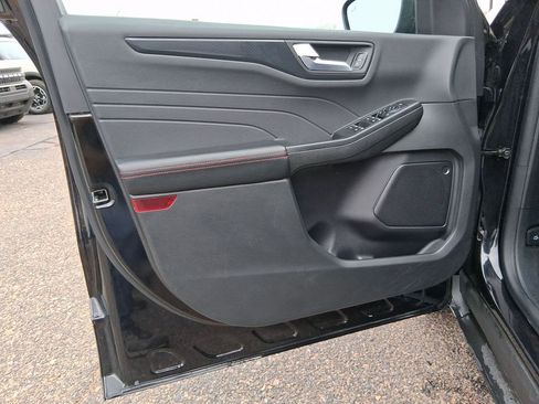 Used 2024 Ford Escape ST-Line image 10