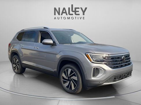 New 2026 Volkswagen Atlas SEL image 8