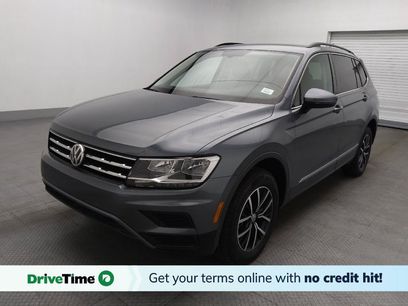 Used 2021 Volkswagen Tiguan SE w/ Panoramic Sunroof Package
