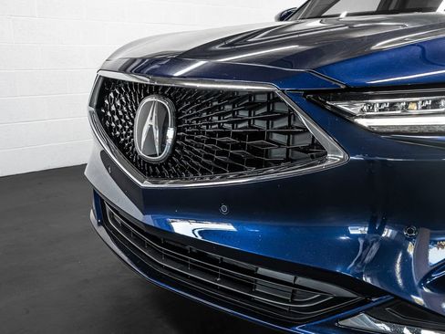 Certified 2023 Acura MDX FWD w/ Technology Package image 9