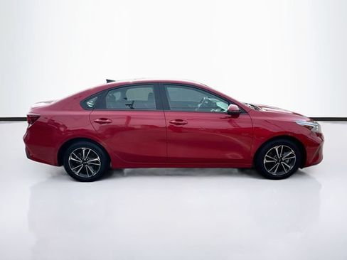 Used 2024 Kia Forte LXS w/ LXS Technology Package FWD image 10