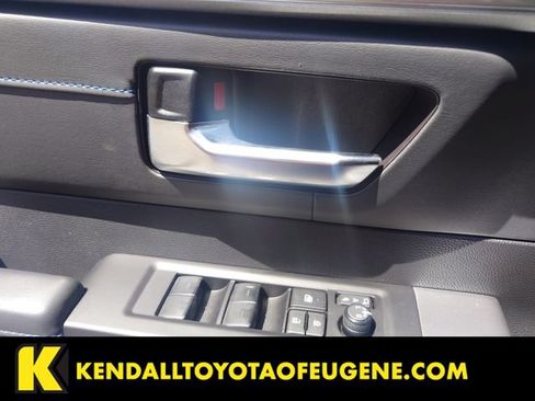 Used 2023 Toyota Tundra Platinum AWD/4WD image 17