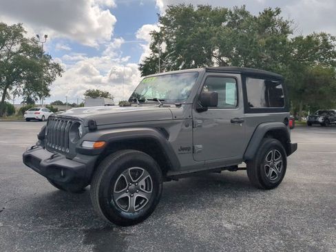 Used 2023 Jeep Wrangler Sport S image 8