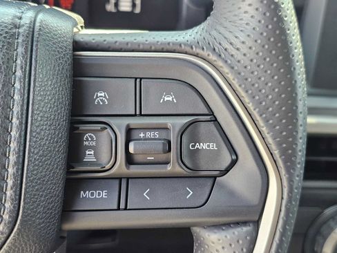 Certified 2026 Toyota 4Runner SR5 RWD image 31