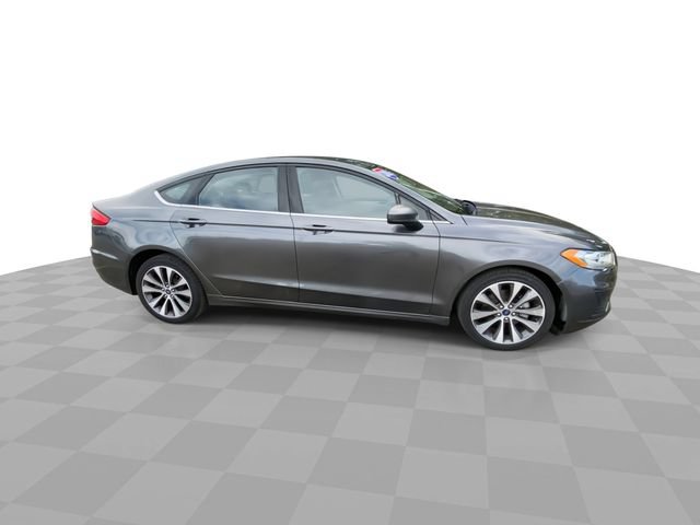 Used 2020 Ford Fusion SE AWD/4WD image 3