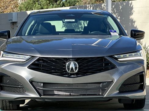 Certified 2025 Acura TLX w/ Technology Package image 12