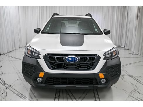 Used 2025 Subaru Outback Wilderness w/ Wilderness Package AWD/4WD image 3