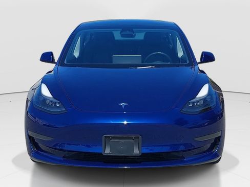 Used 2023 Tesla Model 3 Standard Range RWD image 2