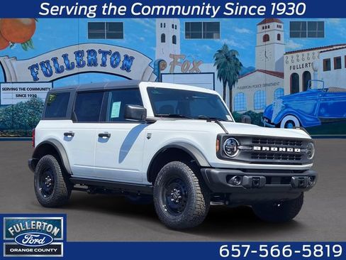 New 2026 Ford Bronco Big Bend w/ Black Diamond Package AWD/4WD image 1