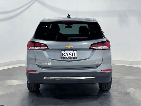Used 2024 Chevrolet Equinox LT AWD/4WD image 12