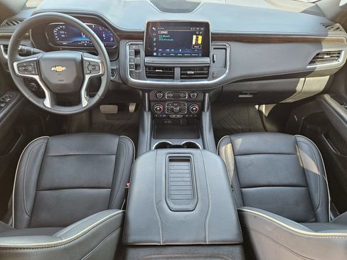 Used 2024 Chevrolet Tahoe Premier AWD/4WD image 27