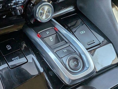 Used 2024 Acura MDX SH-AWD w/ Technology Package image 12