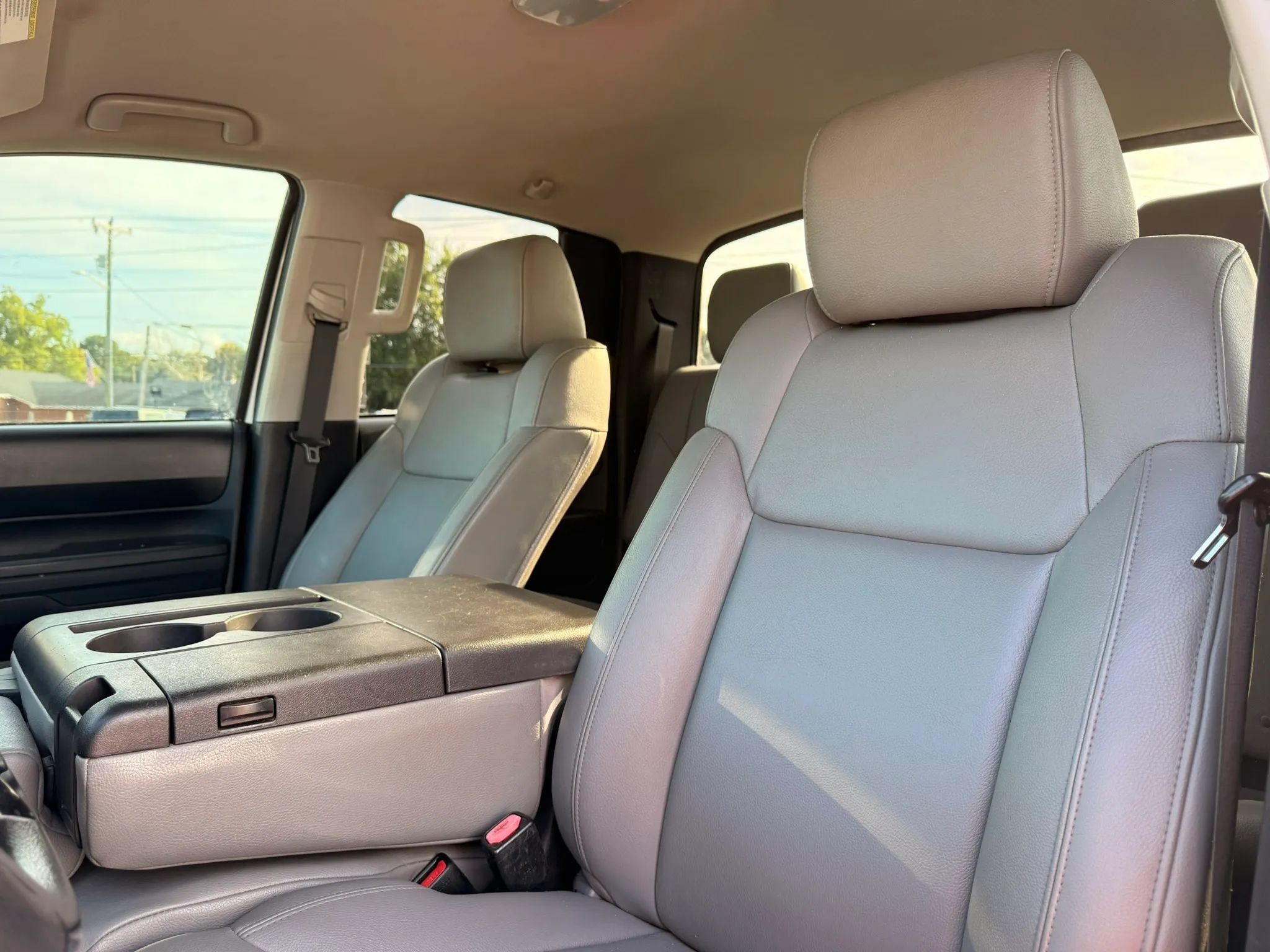Used 2019 Toyota Tundra SR RWD image 15