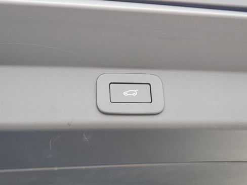 New 2026 Land Rover Range Rover Sport SE image 33