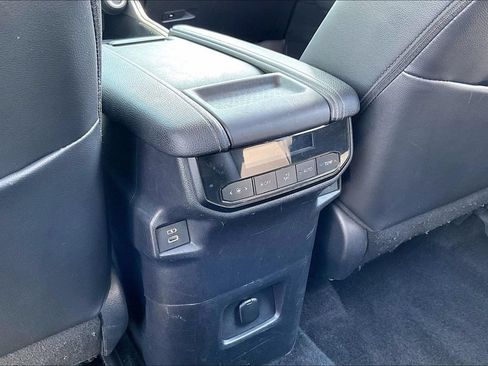 Used 2024 Toyota Grand Highlander AWD image 27