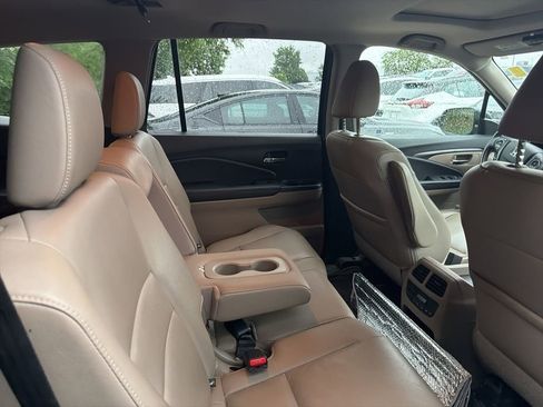 Used 2016 Honda Pilot EX-L image 4