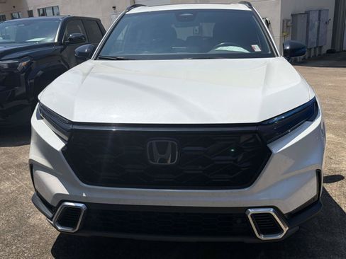Used 2024 Honda CR-V Sport Touring image 2