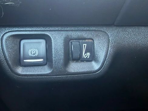 Used 2019 GMC Acadia SLE w/ Driver Alert Package I AWD/4WD image 17