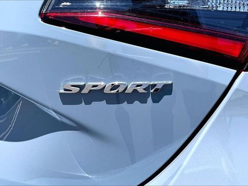Used 2024 Honda Civic Sport image 26