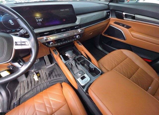 Certified 2025 Kia Telluride SX Prestige X-Line AWD/4WD image 11