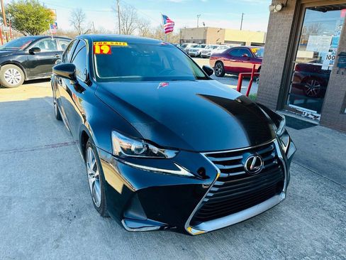 Used 2019 Lexus IS 300 image 7