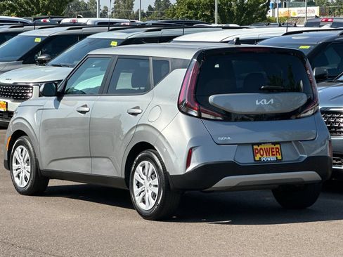 Certified 2023 Kia Soul LX FWD image 6
