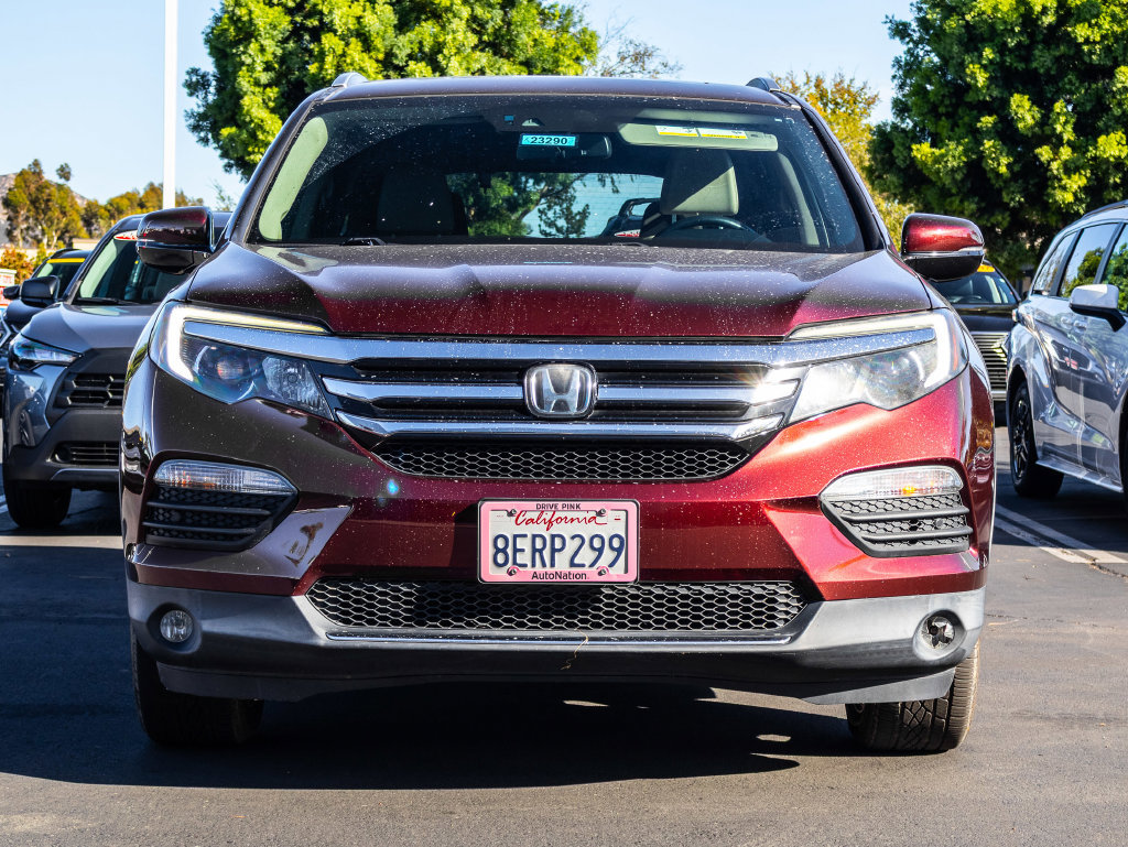 Used 2018 Honda Pilot Elite image 2