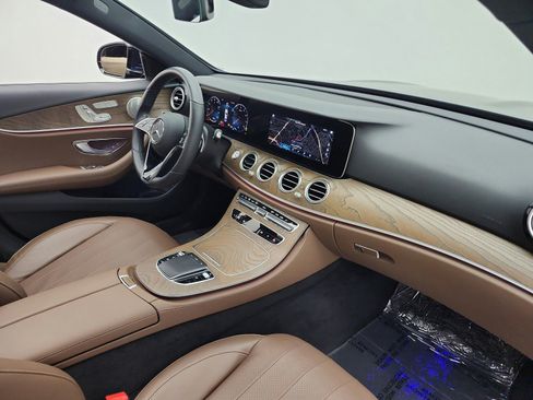 Used 2022 Mercedes-Benz E 350 Sedan image 22