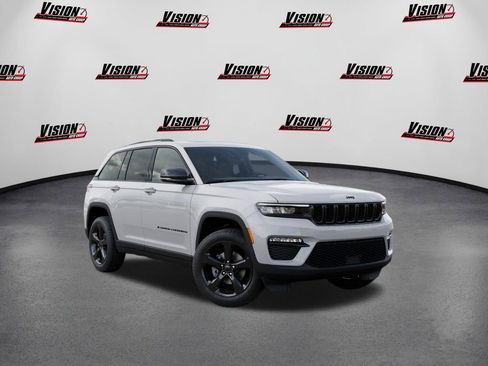 New 2025 Jeep Grand Cherokee Limited w/ Black Appearance Package AWD/4WD image 5