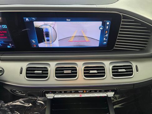 Used 2024 Mercedes-Benz GLE 63 AMG S image 22