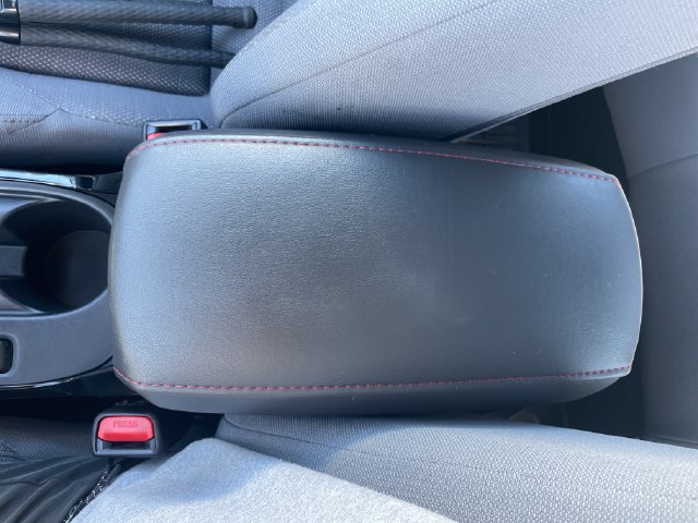 Used 2024 Toyota Corolla SE FWD image 17