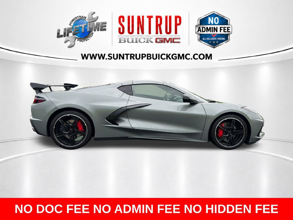 Used 2022 Chevrolet Corvette Stingray Coupe w/ 1LT RWD image 8