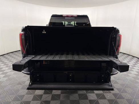 Certified 2024 GMC Sierra 2500 AT4 w/ AT4 Premium Plus Package AWD/4WD image 17