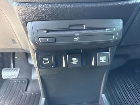 Used 2023 Honda Odyssey Touring image 28