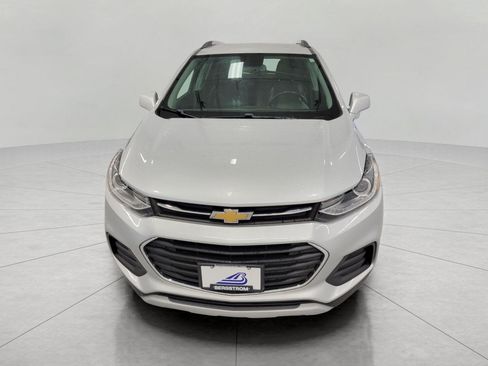 Used 2020 Chevrolet Trax LT w/ Driver Confidence Package AWD/4WD image 13
