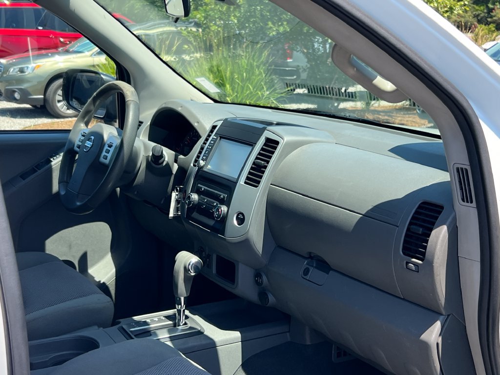 Used 2019 Nissan Frontier SV AWD/4WD image 20