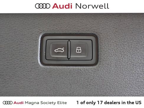 Certified 2025 Audi RS Q8 performance AWD/4WD image 20