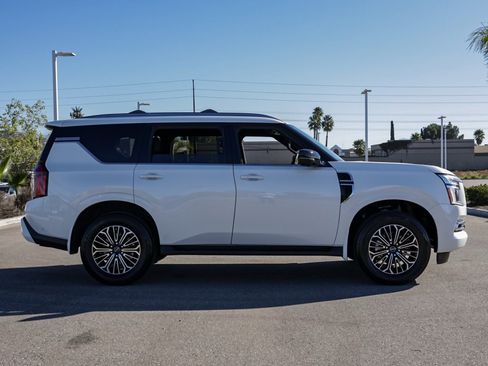 New 2026 Nissan Armada SL image 3