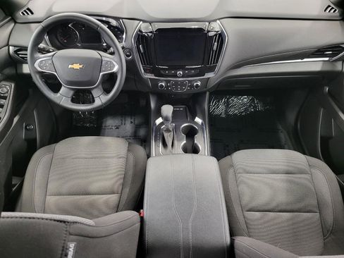Certified 2023 Chevrolet Traverse LT image 6