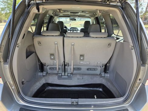 Used 2009 Honda Odyssey EX-L image 17