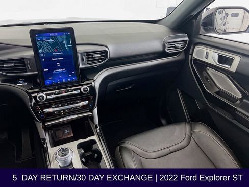 Used 2022 Ford Explorer ST w/ ST Street Pack image 30